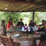 La Tertulia alrededor de La Mesa